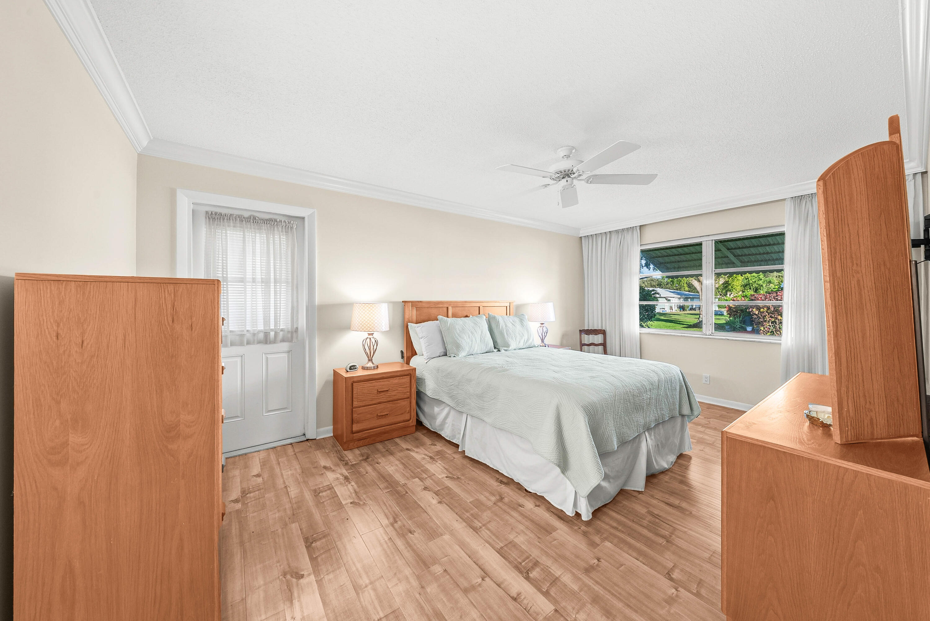 HIGH POINT OF DELRAY BEACH CONDO SEC I - Residential