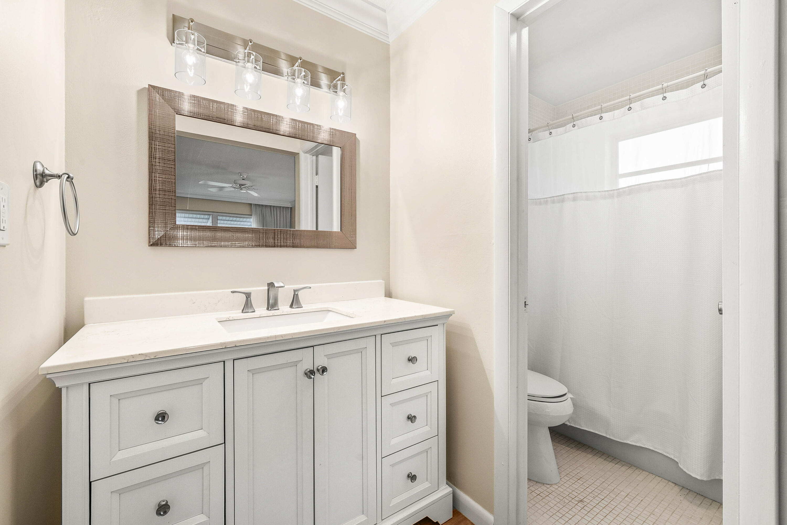 HIGH POINT OF DELRAY BEACH CONDO SEC I - Residential