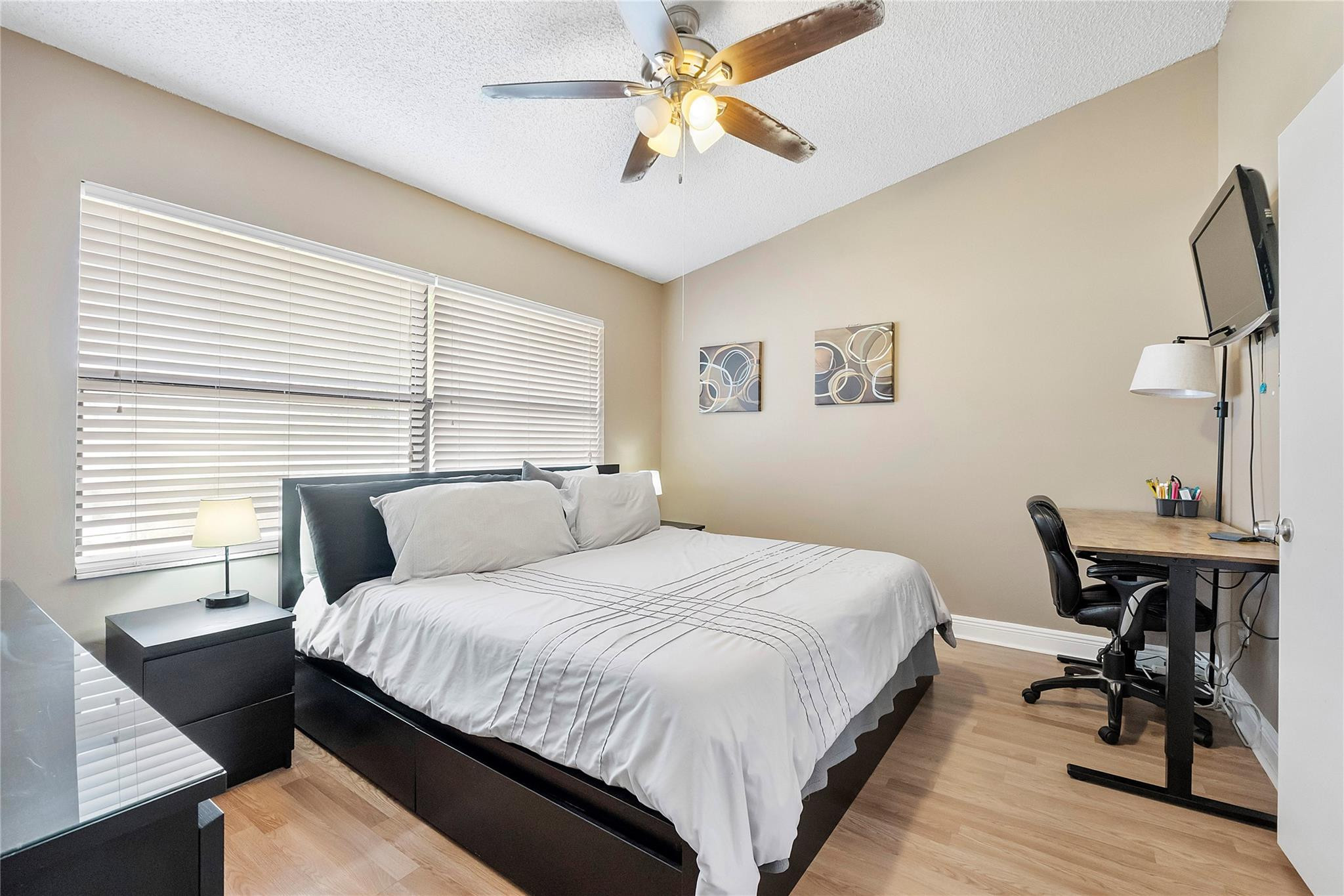 River Oaks - Residential