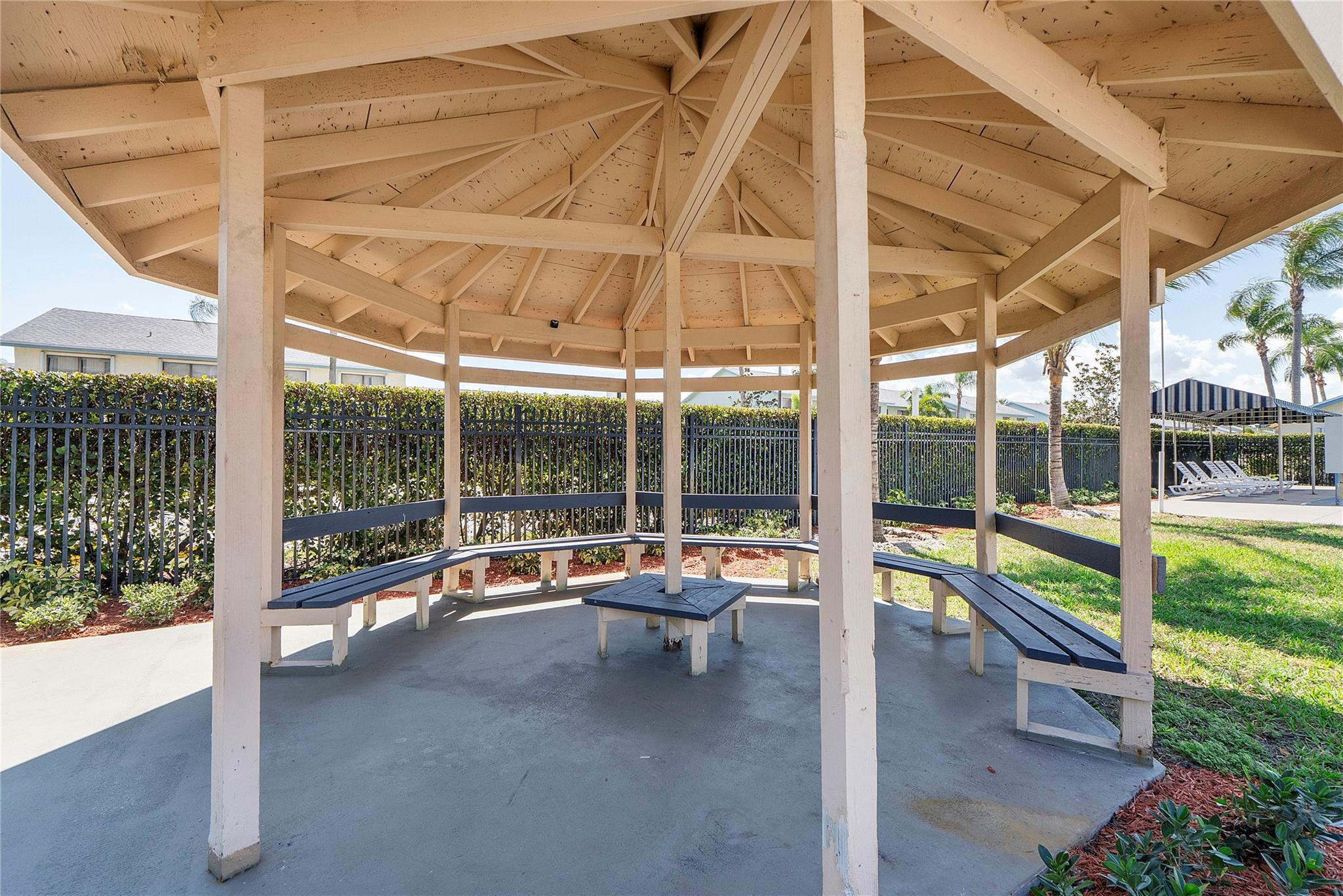 River Oaks - Residential