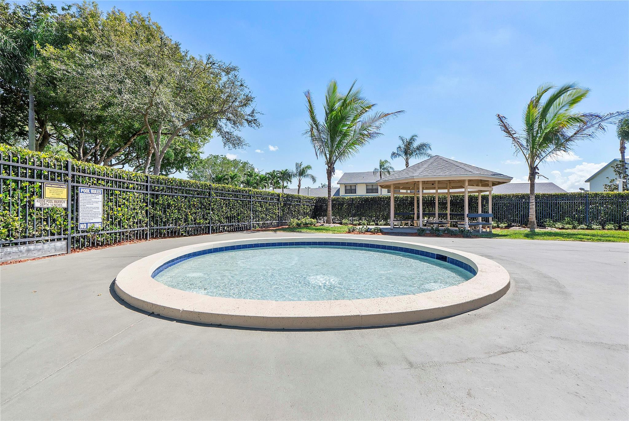 River Oaks - Residential