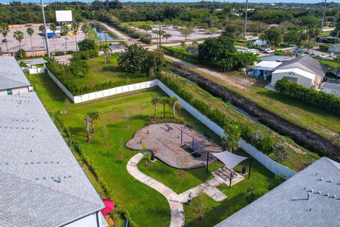 listing image 42