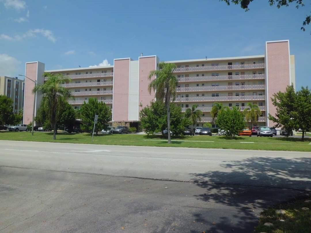 Meadowbrook Condo Apts Bl - Residential Lease