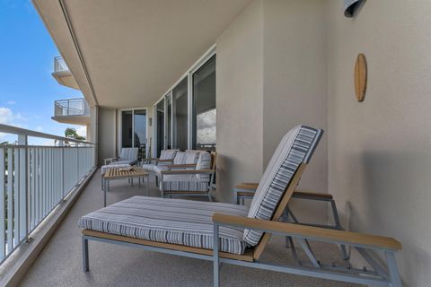 A home in Hutchinson Island