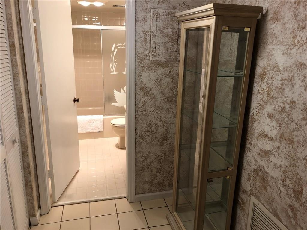Boca Barwood Condo IV - Residential