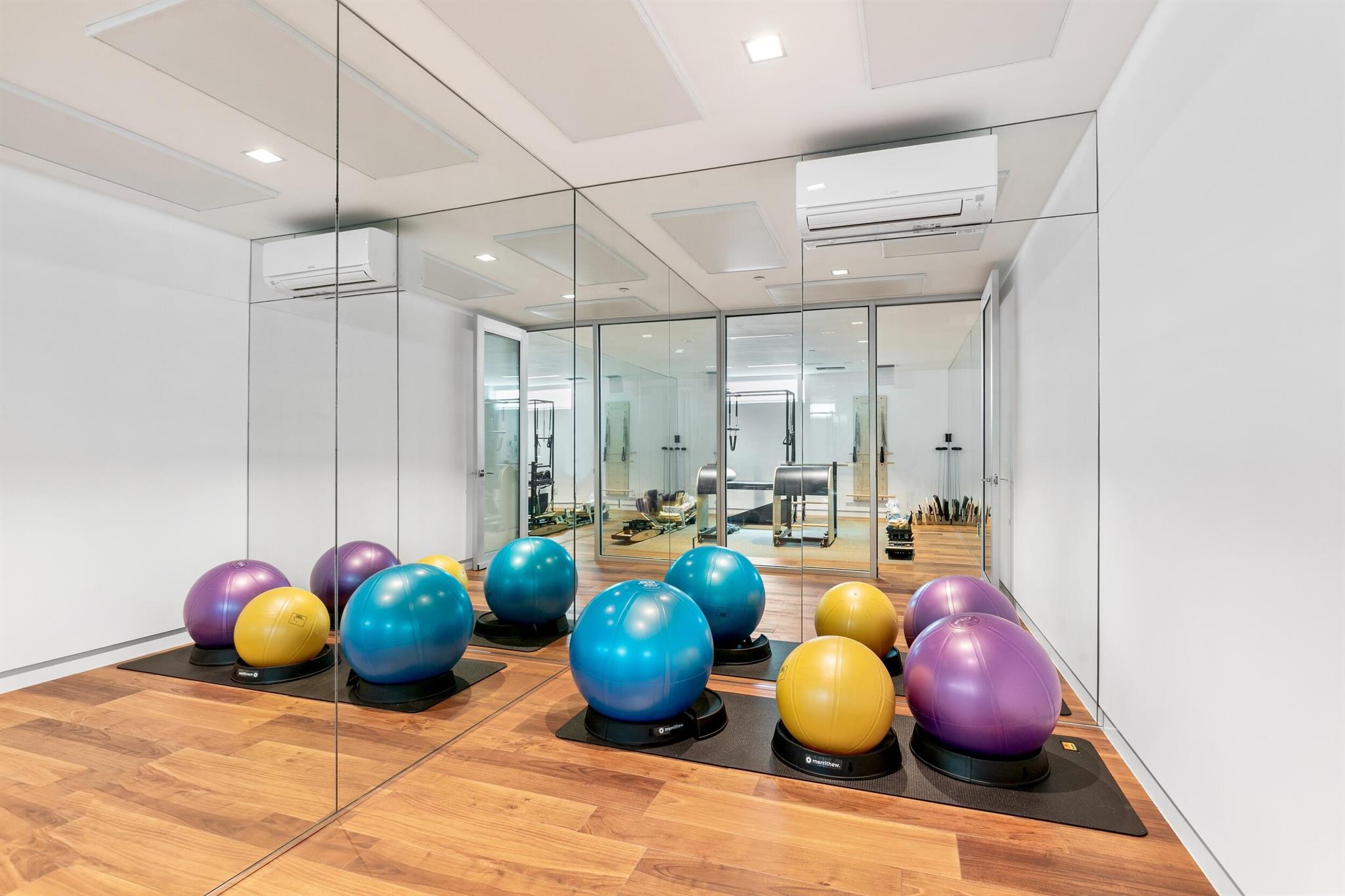 HIGHLAND BEACH - Residential