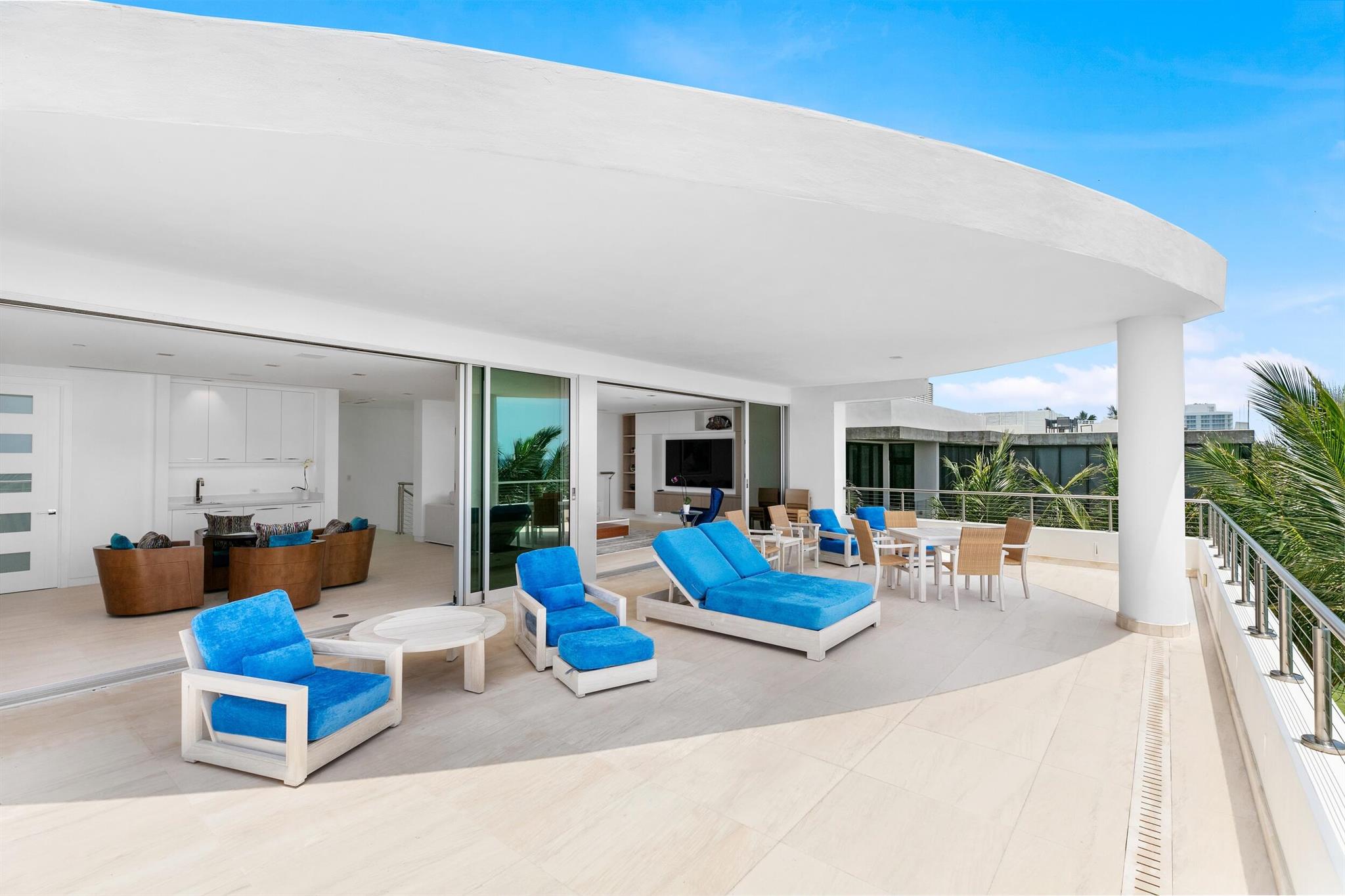 HIGHLAND BEACH - Residential