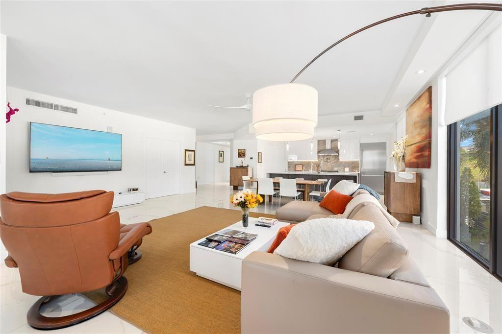 HARBORS EDGE CONDO - Residential