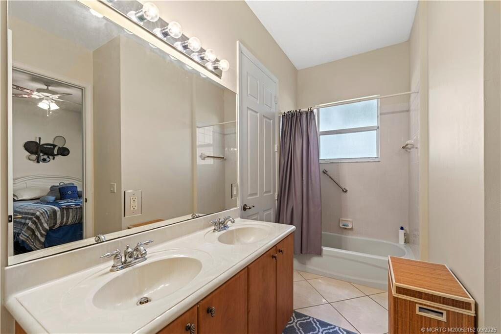 Magnolia Lakes - Residential