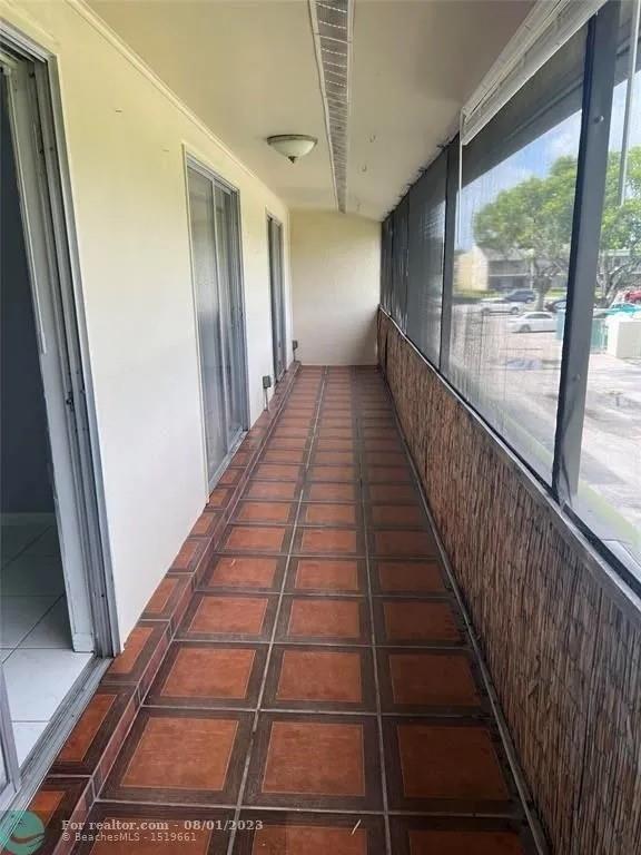 RAMBLEWOOD EAST CONDO - Residential