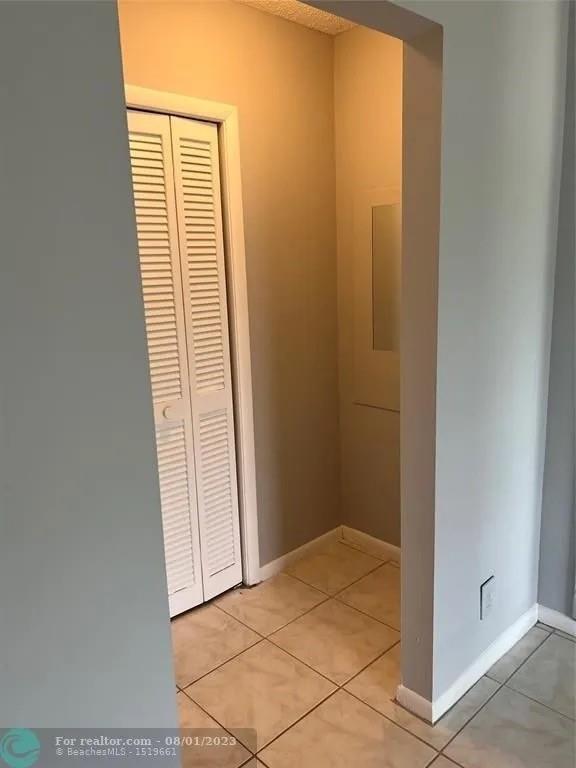 RAMBLEWOOD EAST CONDO - Residential