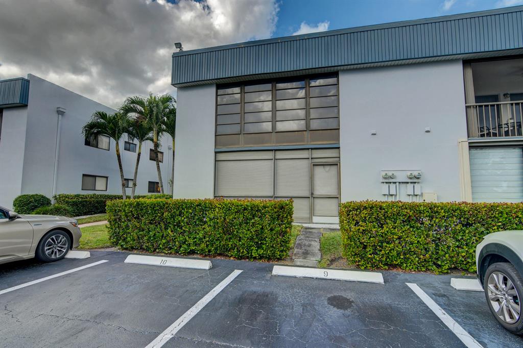 LAKES OF DELRAY - Residential