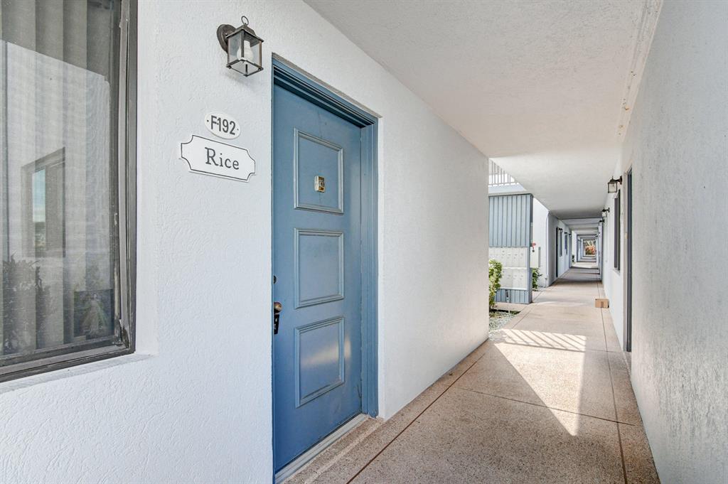 LAKES OF DELRAY - Residential