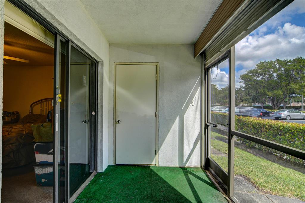 LAKES OF DELRAY - Residential