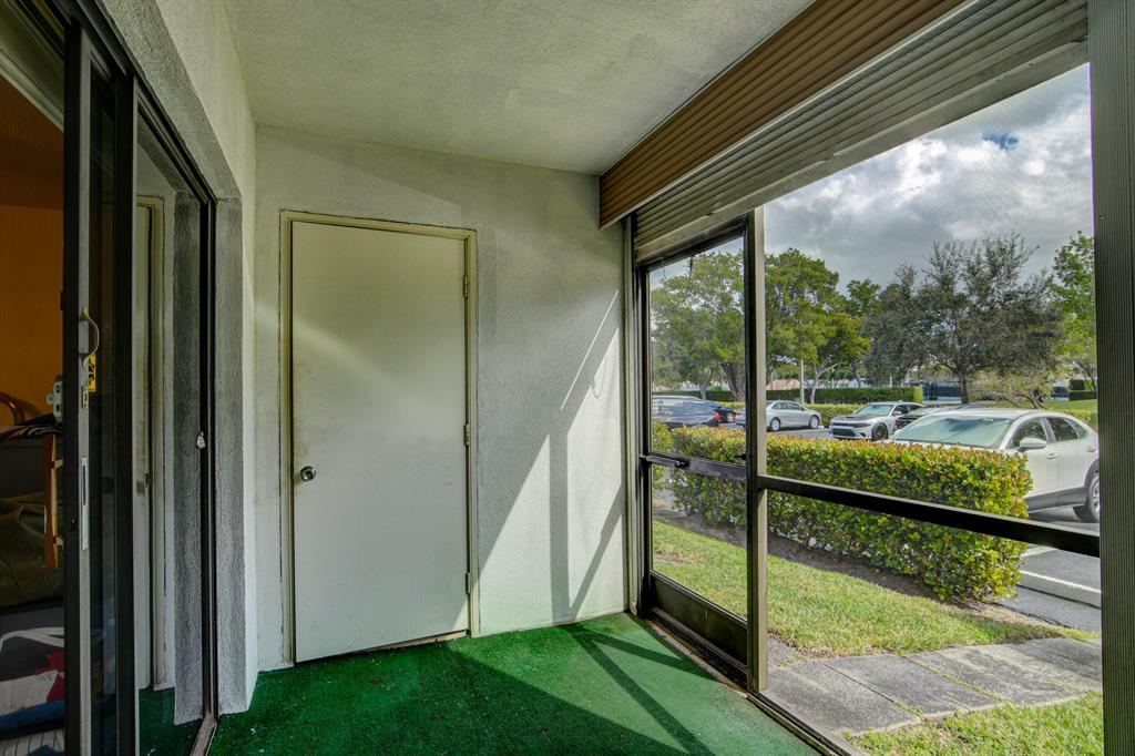 LAKES OF DELRAY - Residential