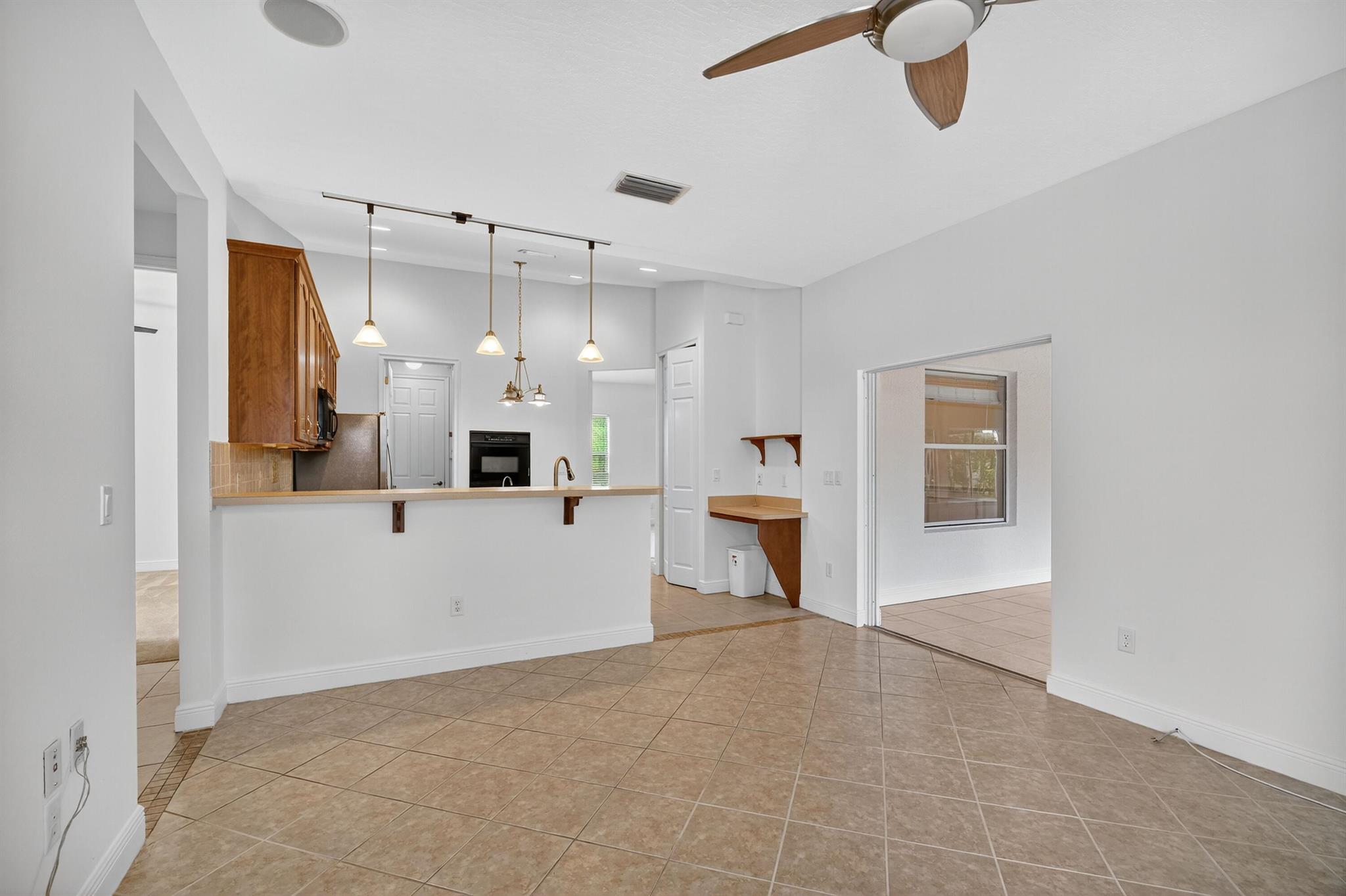 SEBASTIAN HIGHLANDS UNIT - Residential