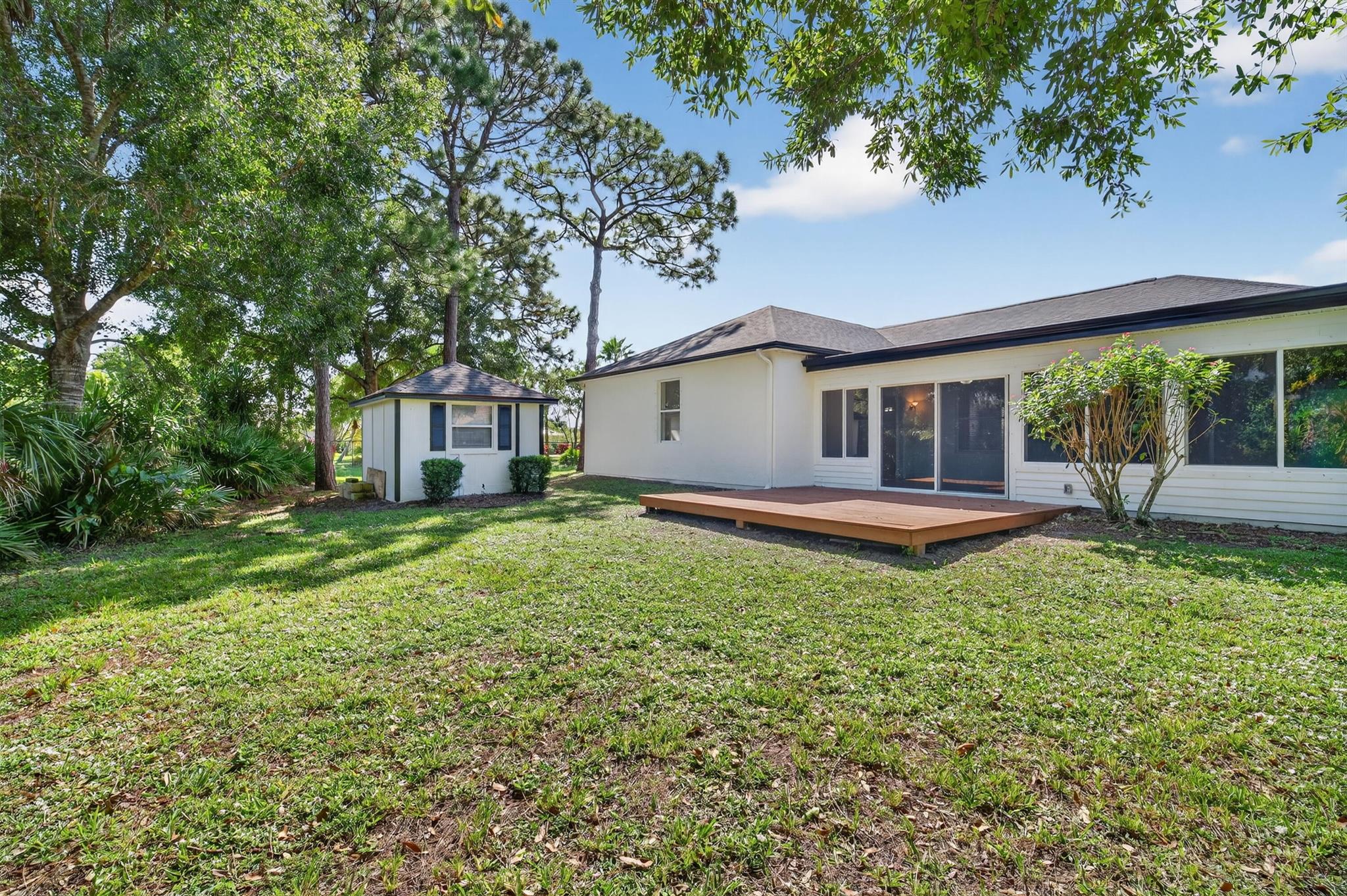 SEBASTIAN HIGHLANDS UNIT - Residential