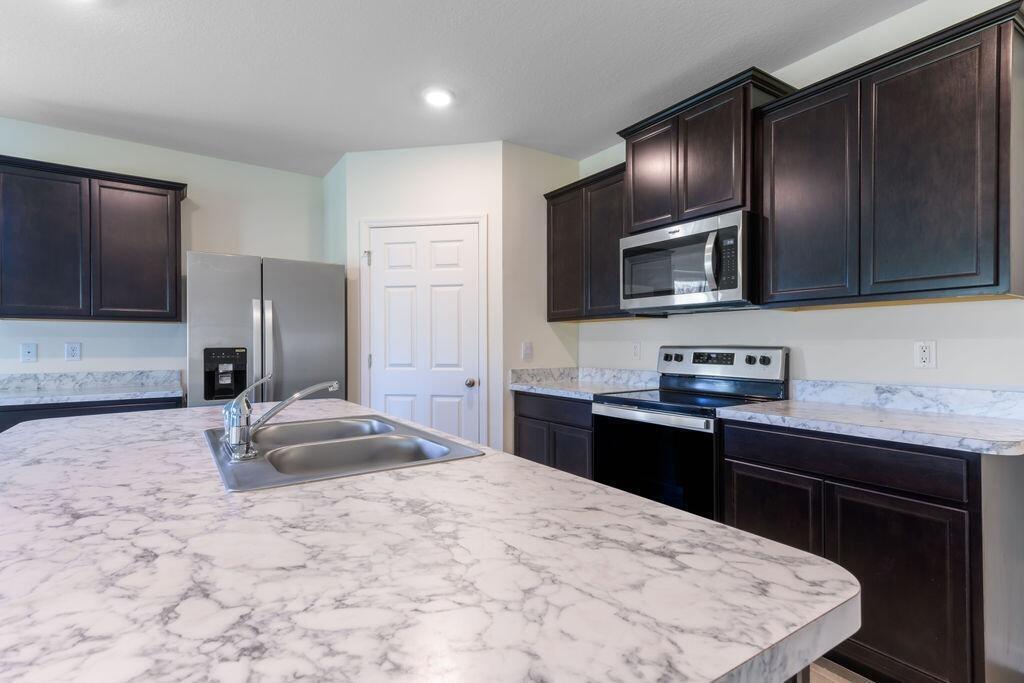 PORT ST LUCIE SECTION 48 - Residential