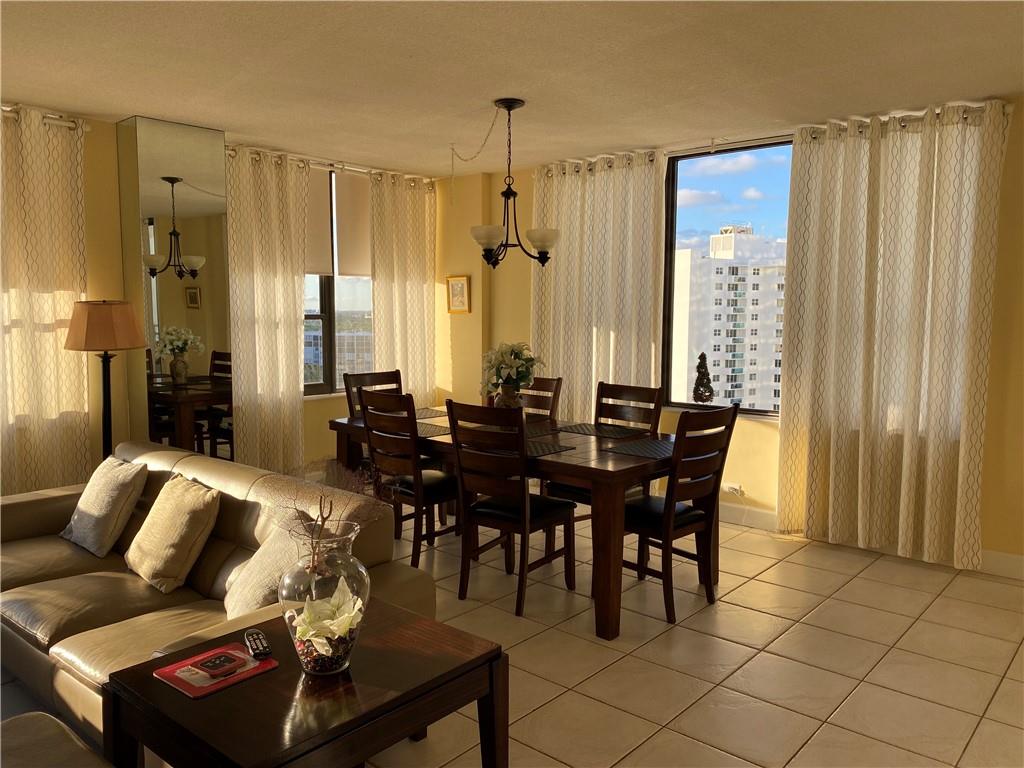 Alexander Towers - Residential