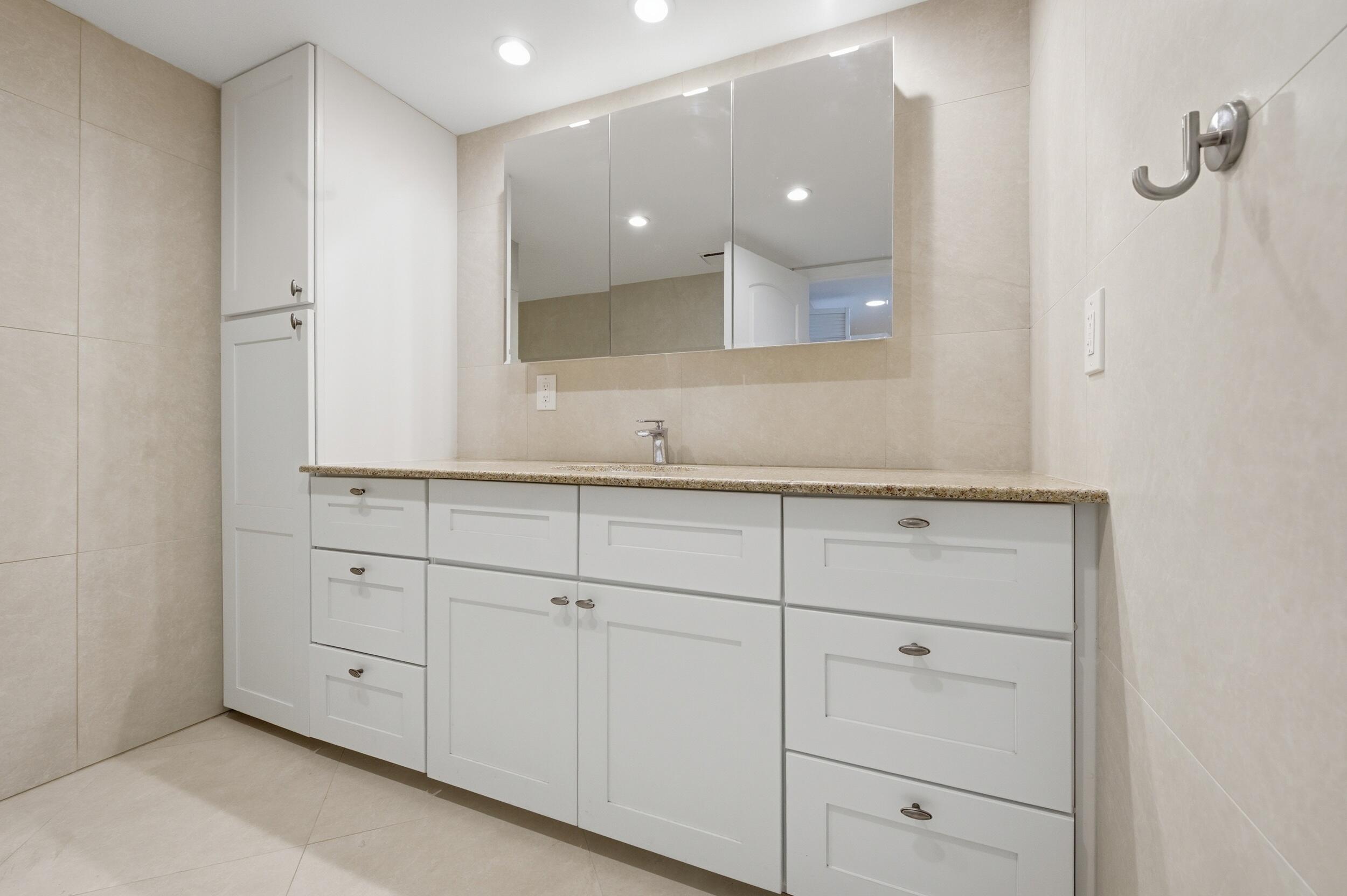 HALF MOON BAY CONDO - Residential