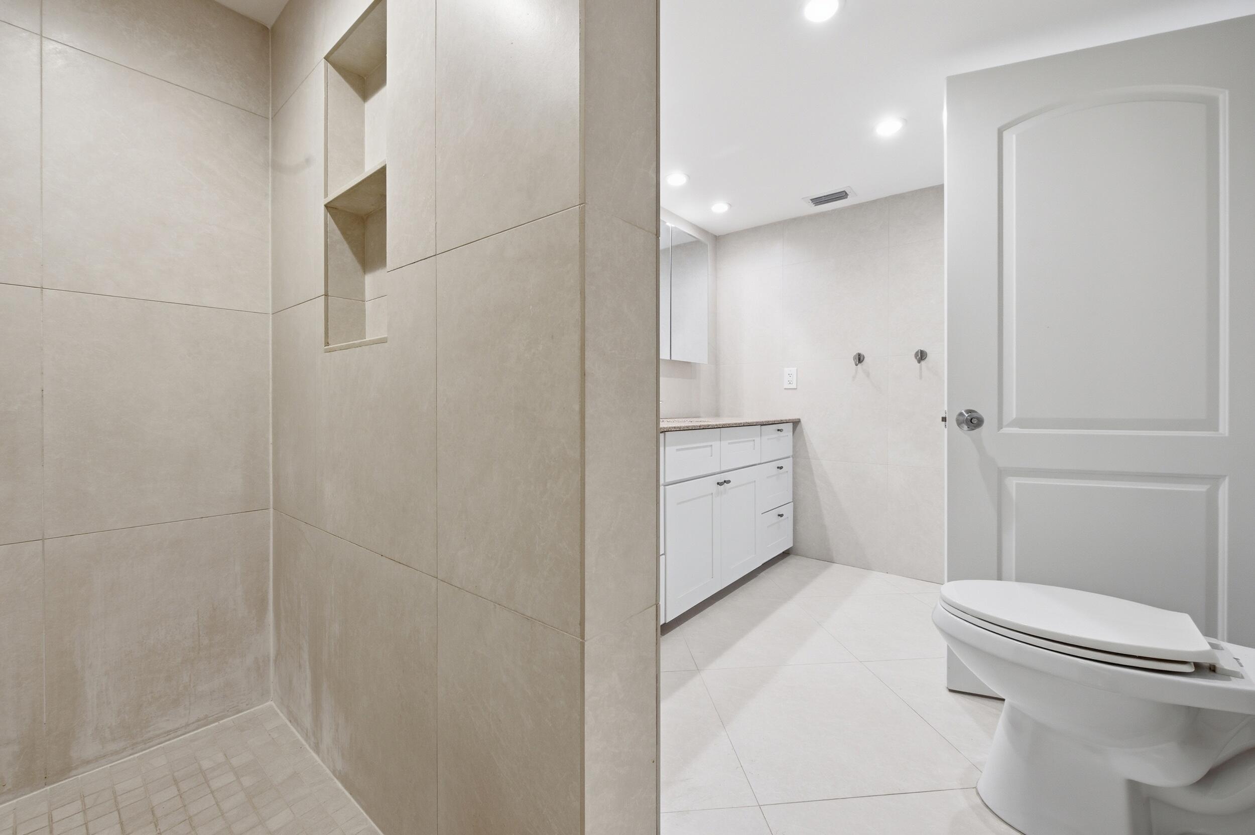 HALF MOON BAY CONDO - Residential