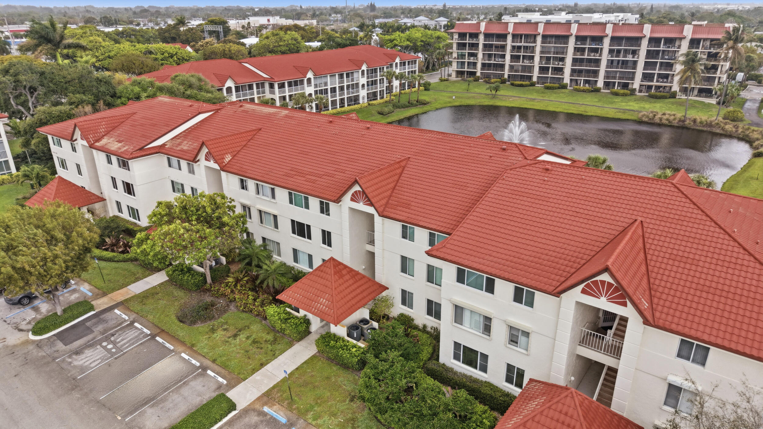 HALF MOON BAY CONDO - Residential