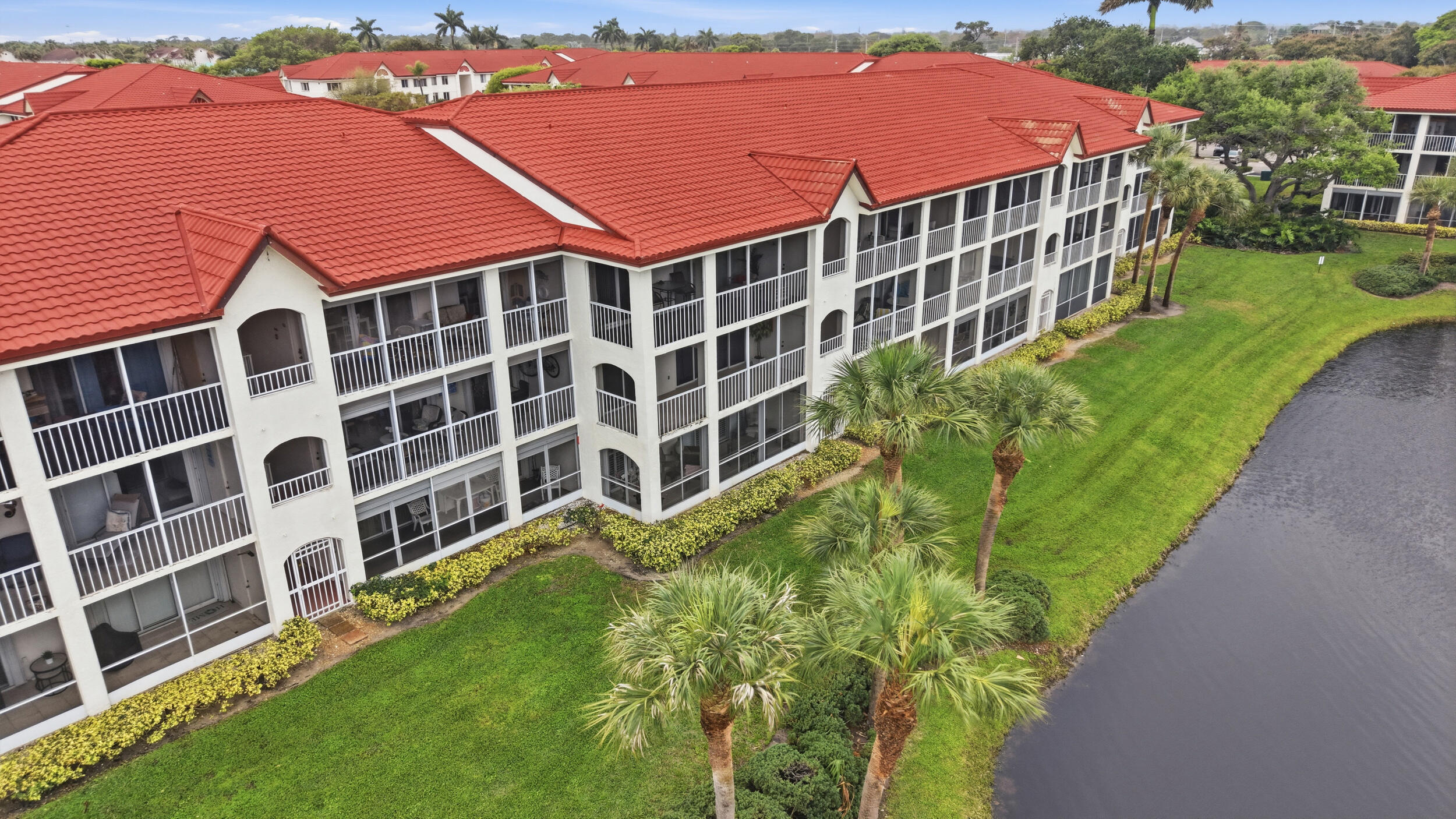 HALF MOON BAY CONDO - Residential