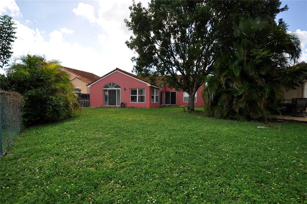 Lago Mar South Add 02 - Residential Lease