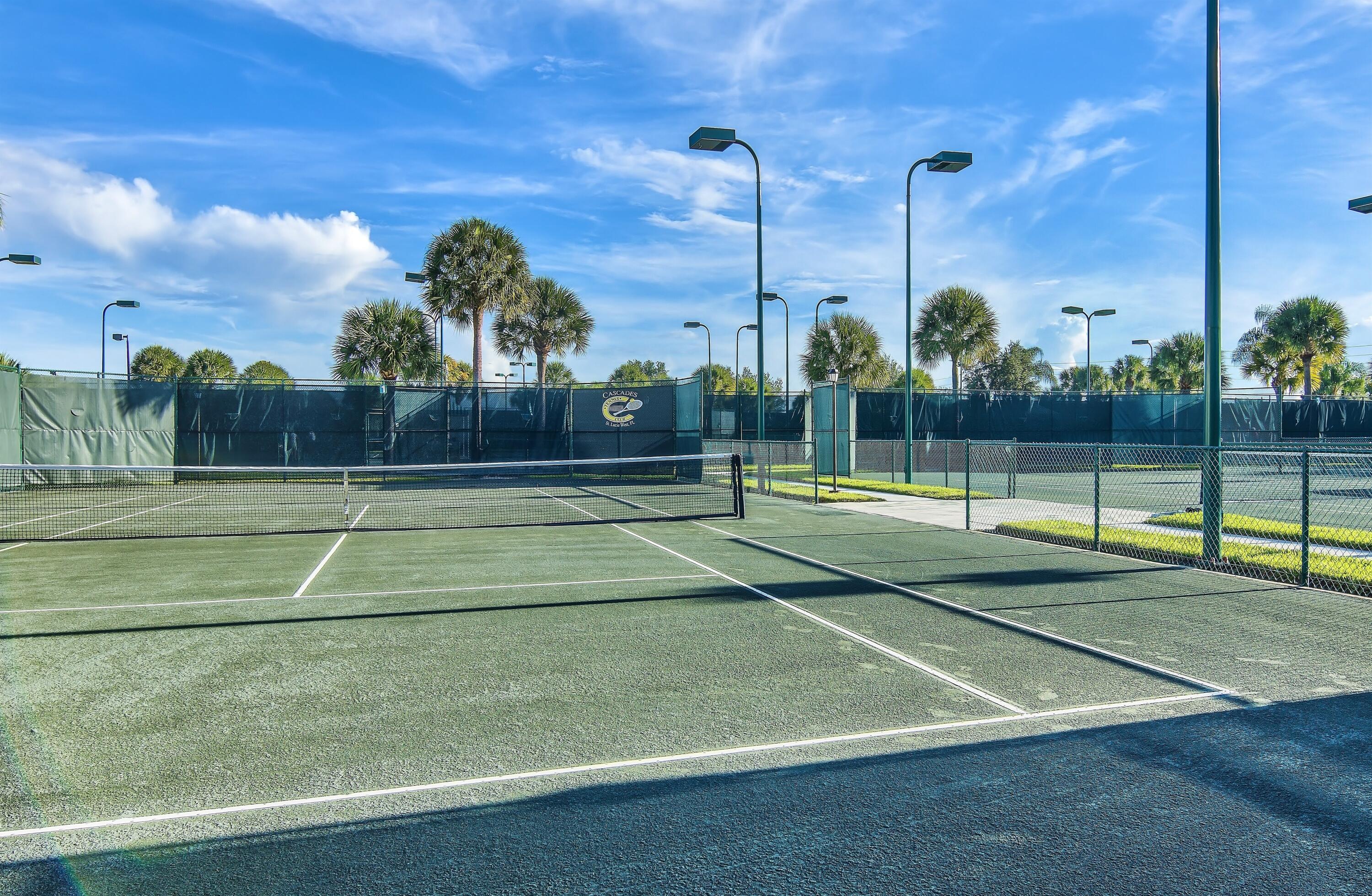 CASCADES AT ST LUCIE WEST PHASE 5 - Residential