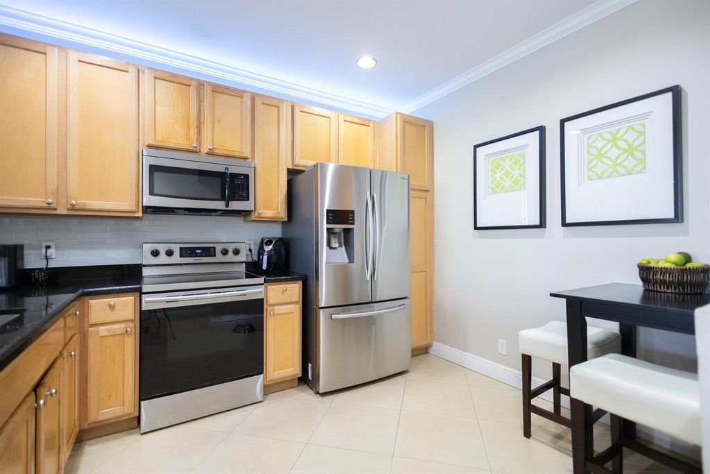 Photo of 8115 Bellagio Lane, Boynton Beach, FL 33472 (MLS # R11115988)