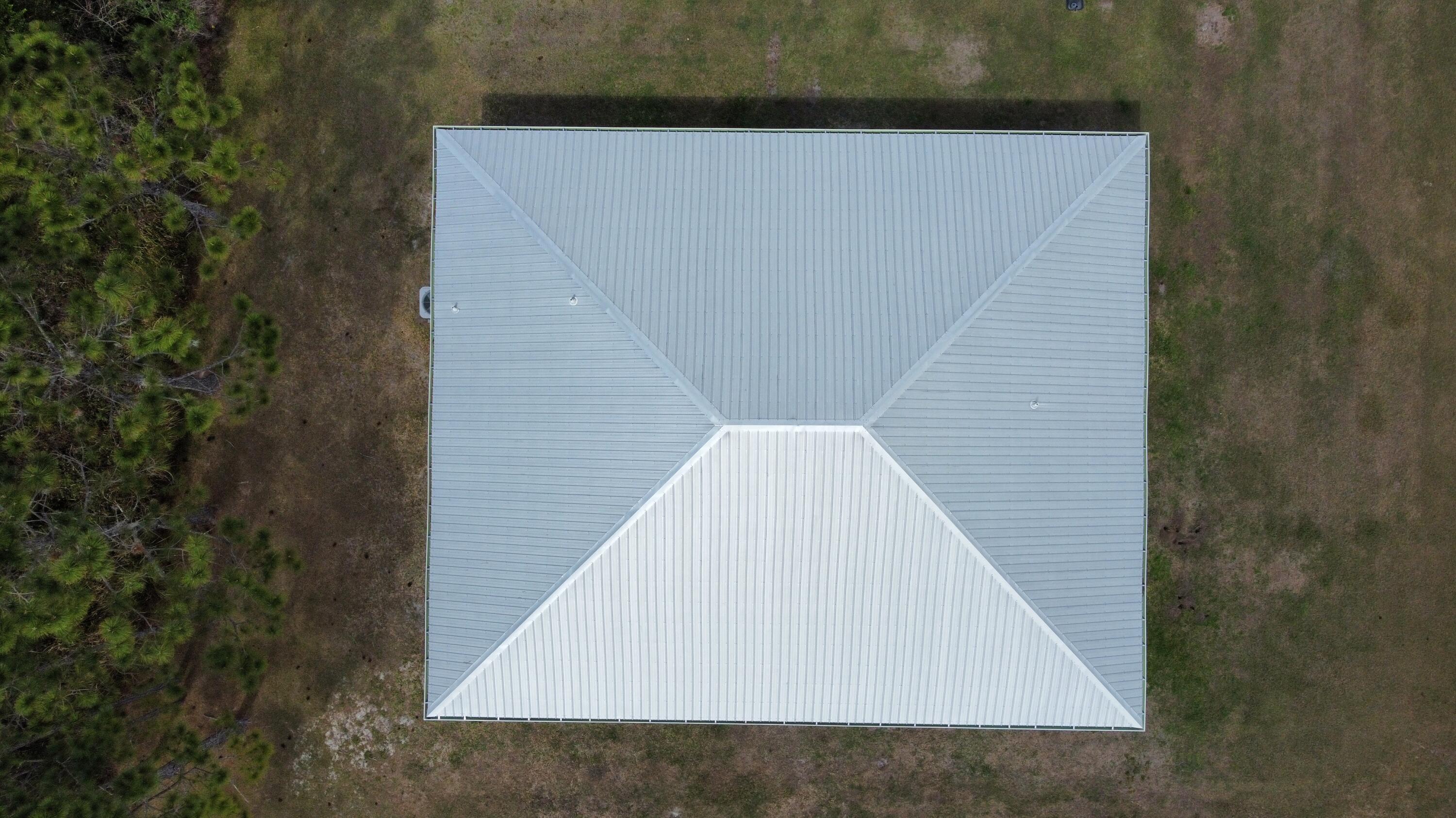 INDIAN HAMMOCK HUNT AND RIDING - Residential