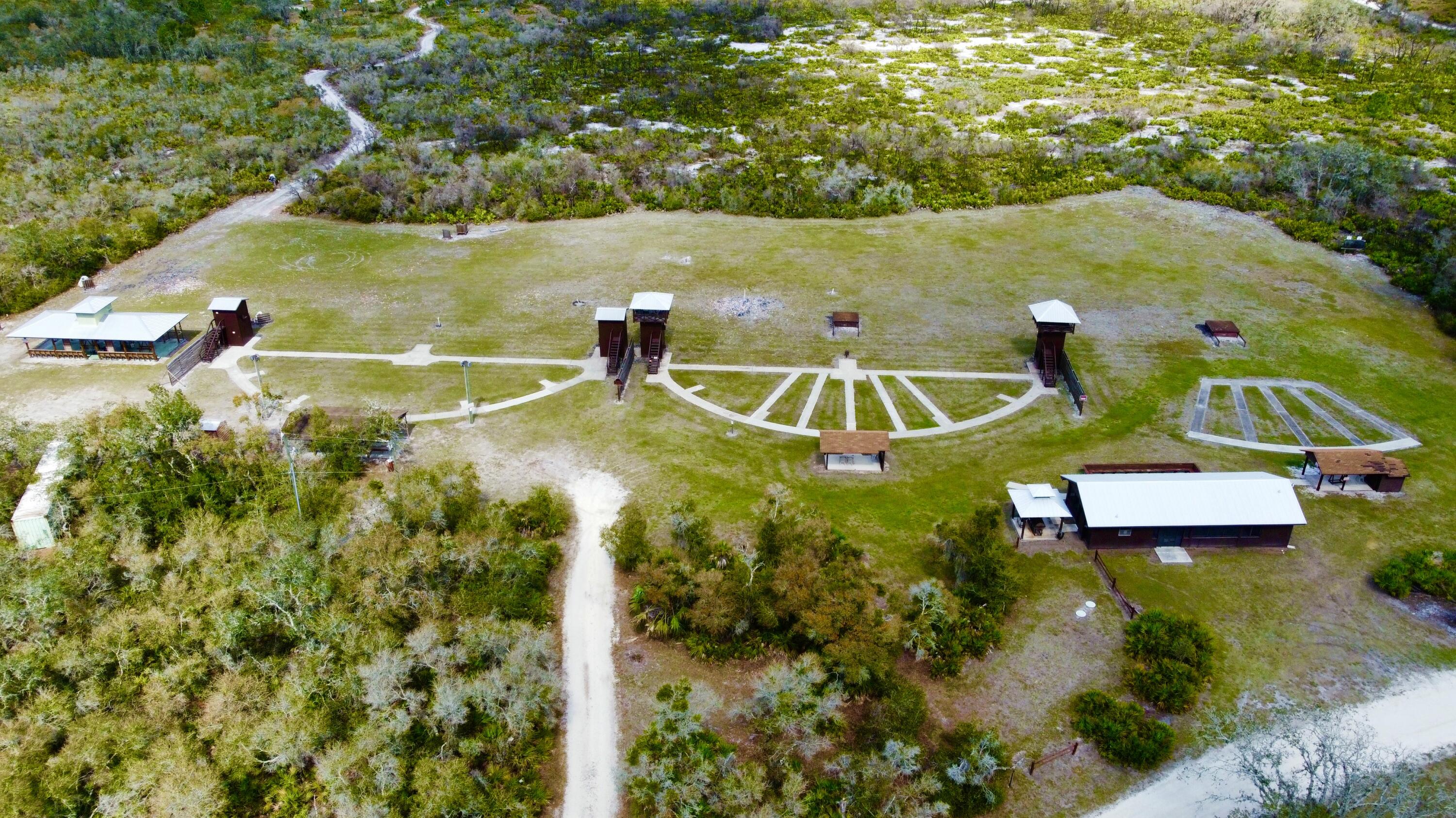 INDIAN HAMMOCK HUNT AND RIDING - Residential