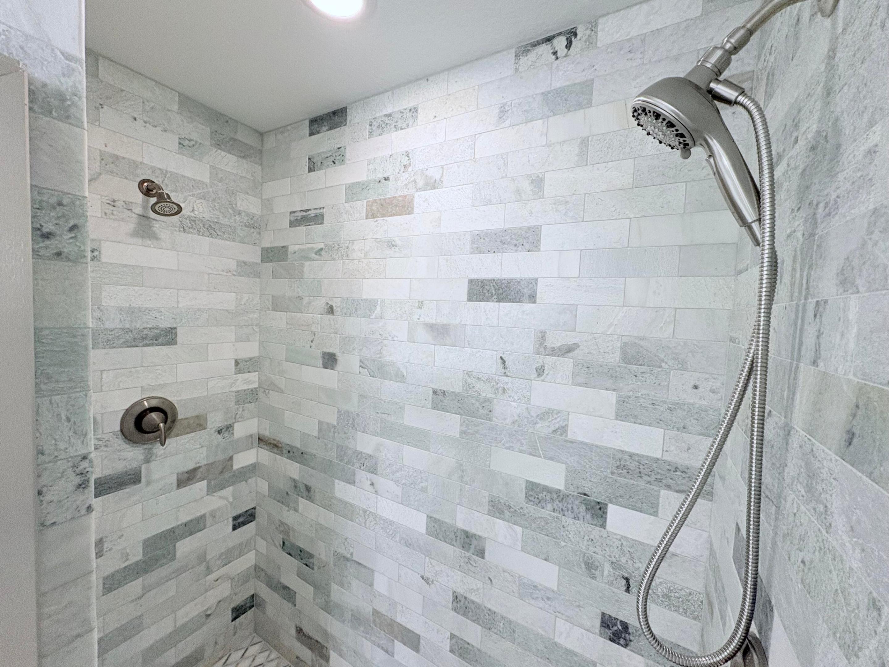 INDIAN HAMMOCK HUNT AND RIDING - Residential