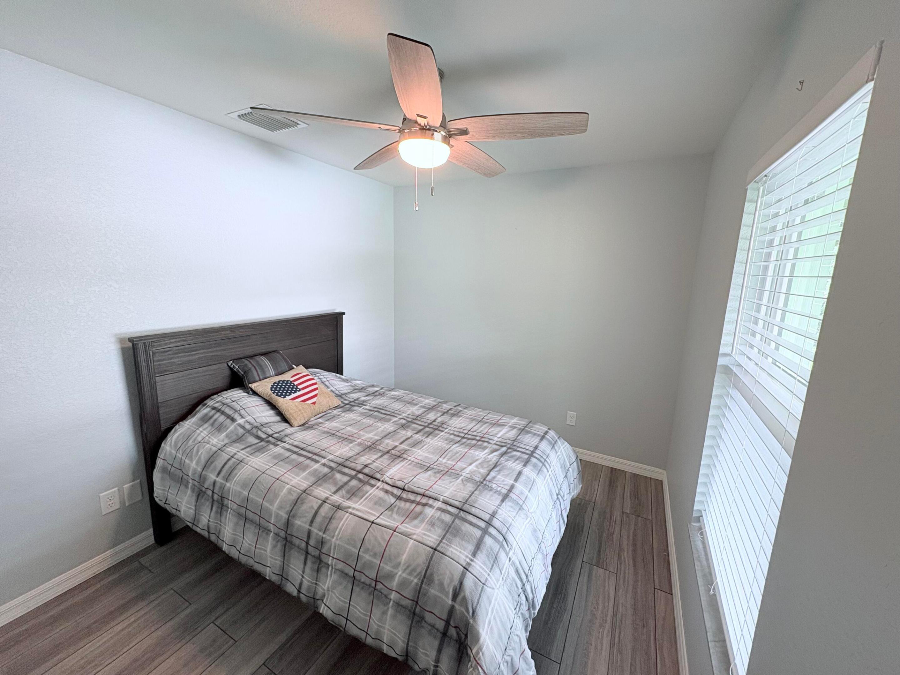 INDIAN HAMMOCK HUNT AND RIDING - Residential