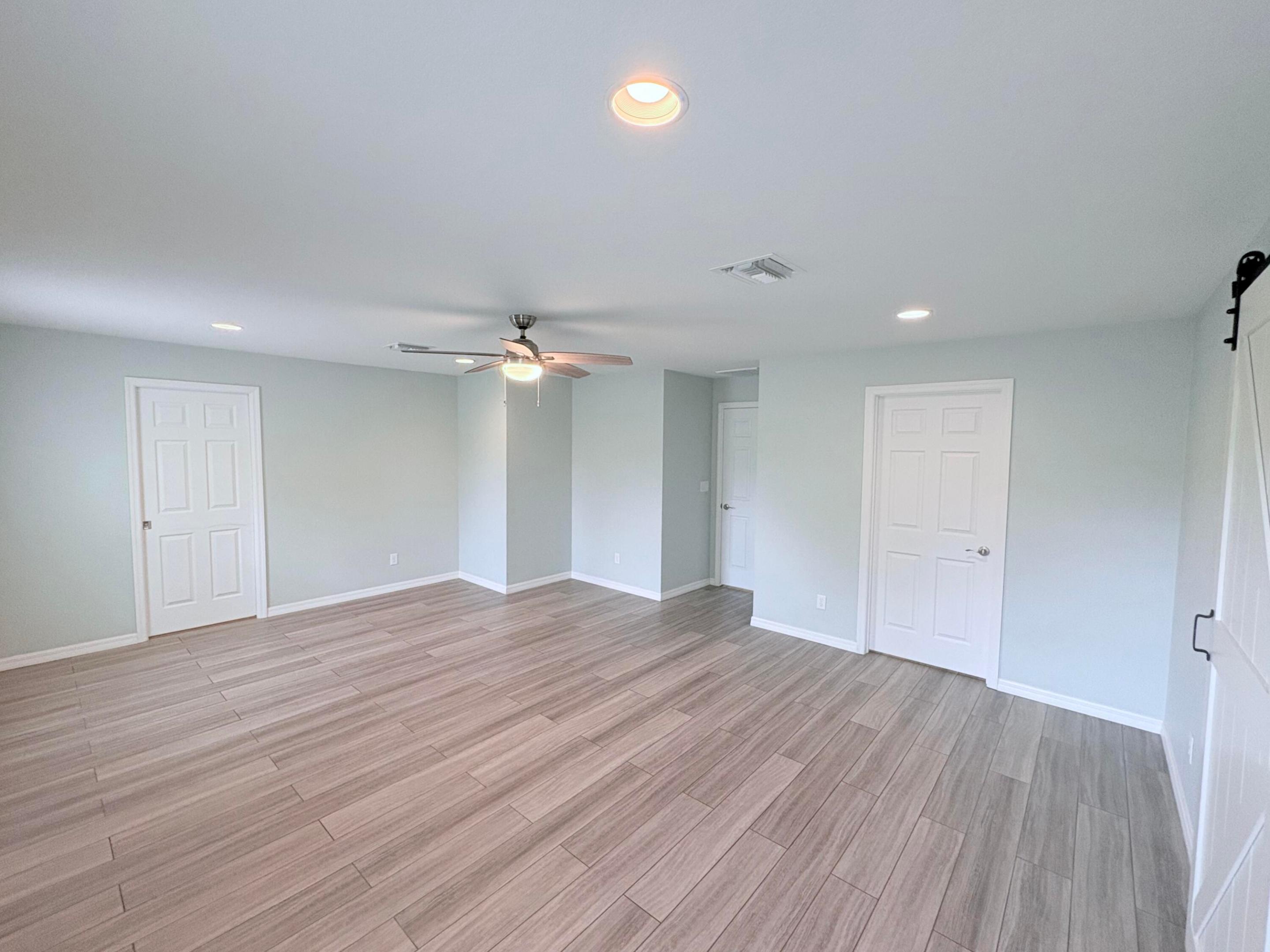 INDIAN HAMMOCK HUNT AND RIDING - Residential