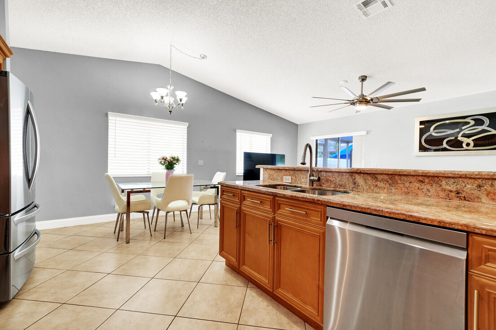 NOB HILL VILLAGE - Residential