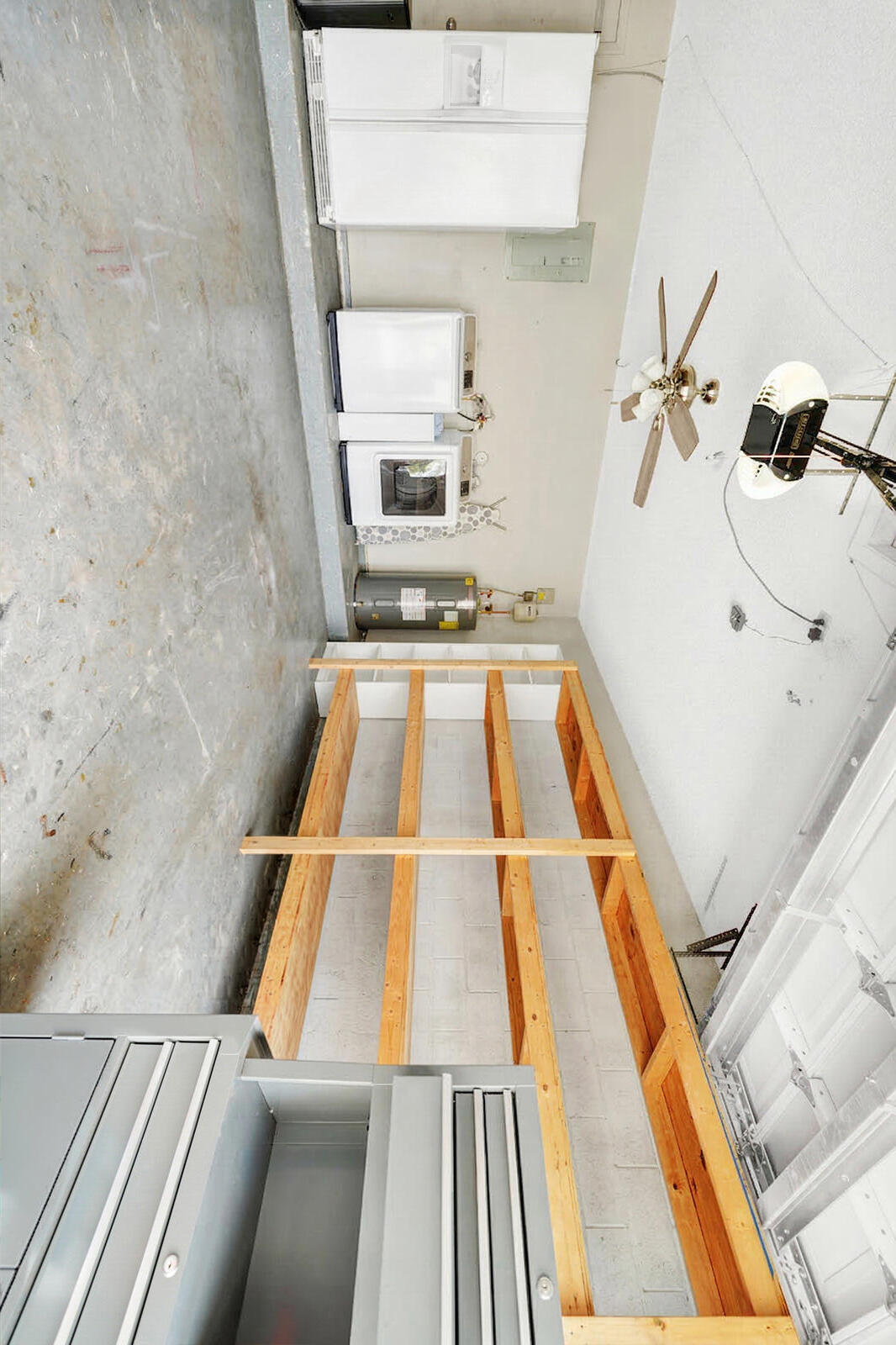 NOB HILL VILLAGE - Residential