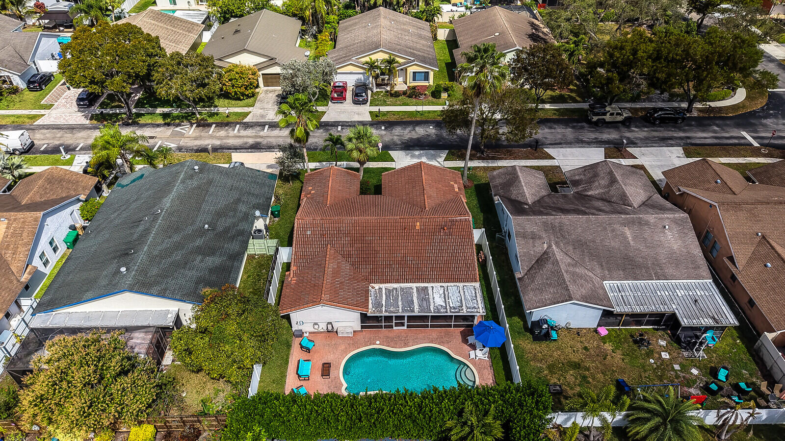 NOB HILL VILLAGE - Residential