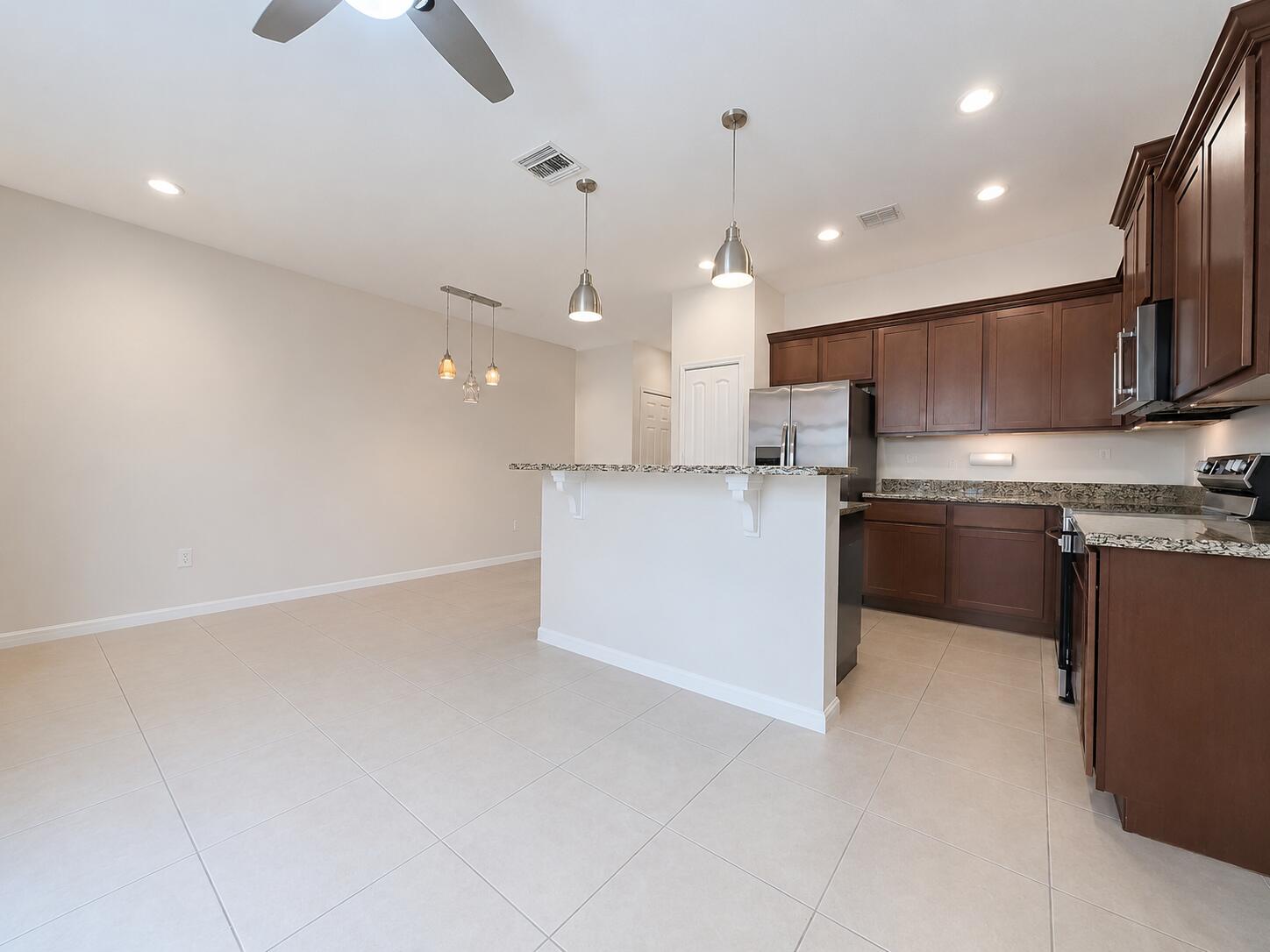 726 SW 1st Way