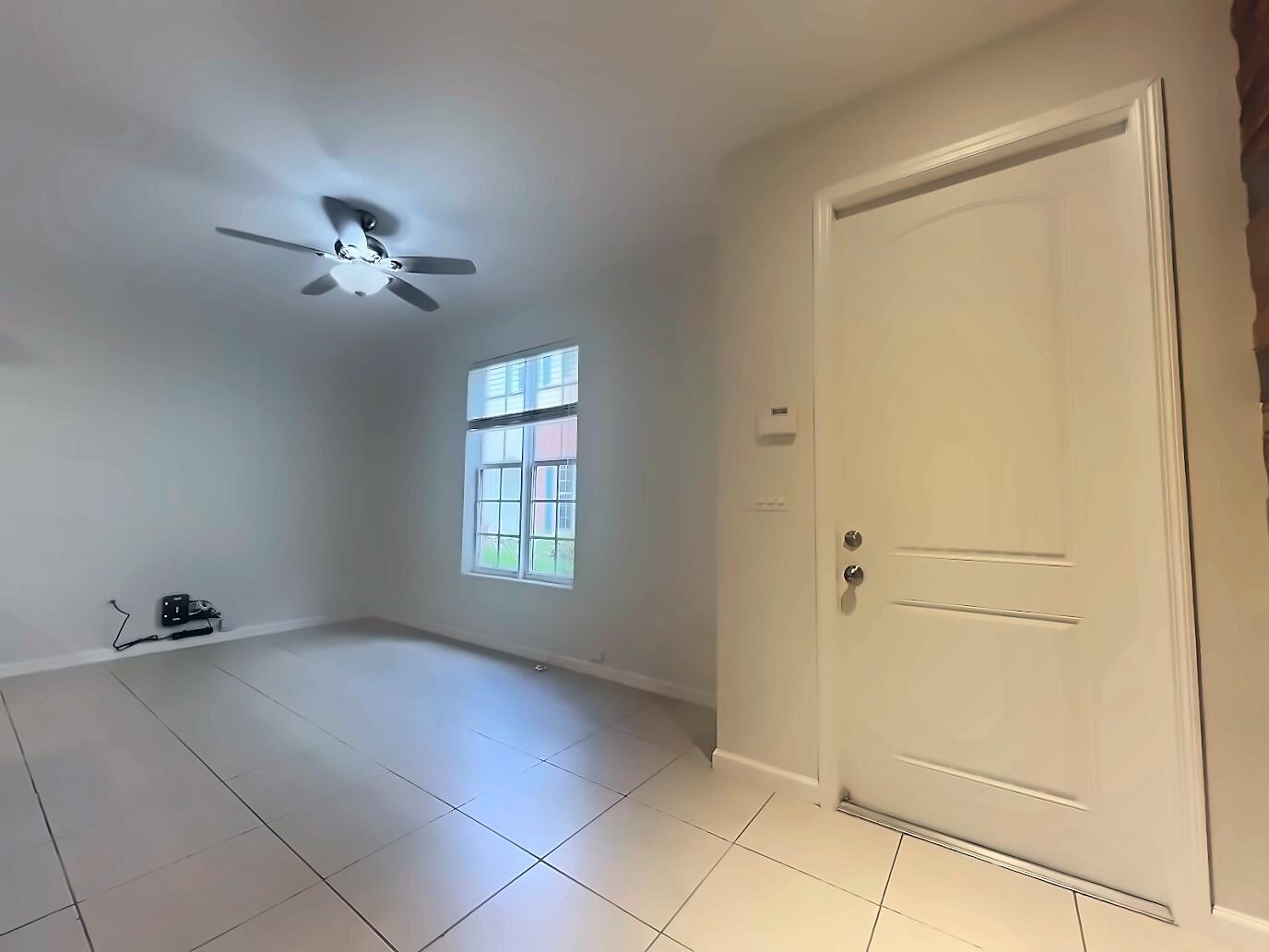 726 SW 1st Way