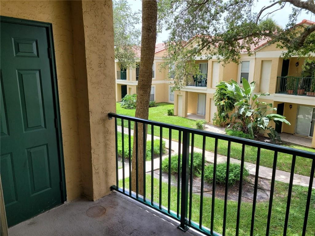 Savannah At Riverside Con - Residential Lease