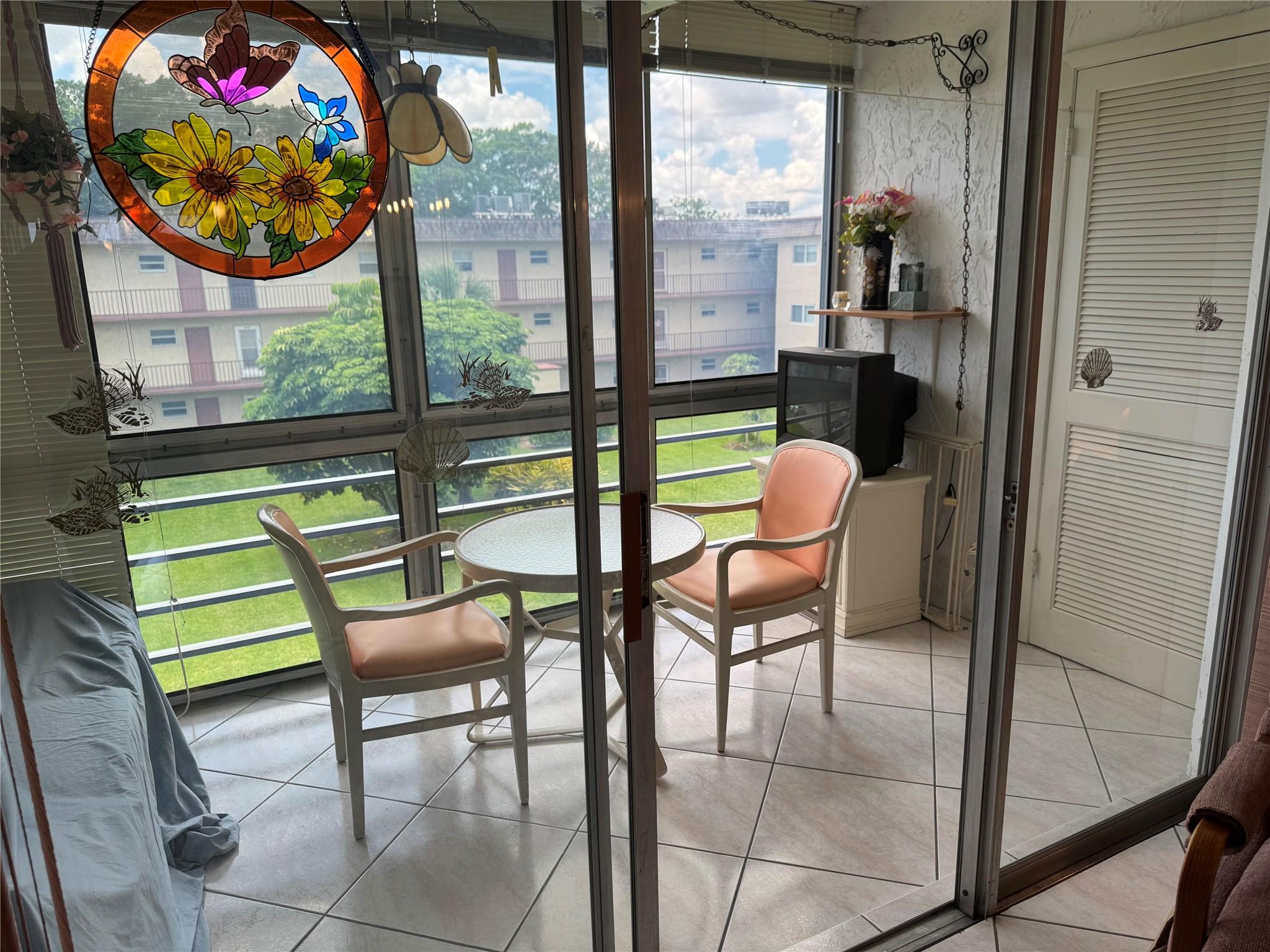 Lakeside Village Condo 07 - Residential Lease