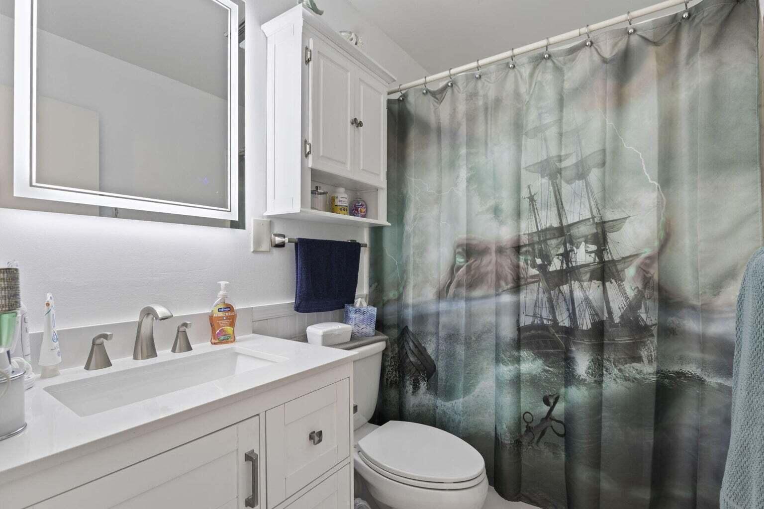 INLET HOUSE CONDOMINIUM - Residential