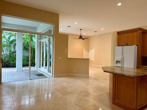 Single Family Residence in Boca Raton FL 6689 23rd Terrace Ter 4.jpg