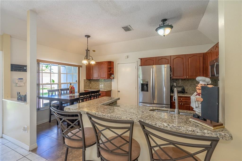 Cinnamon Place II 125-45 - Residential