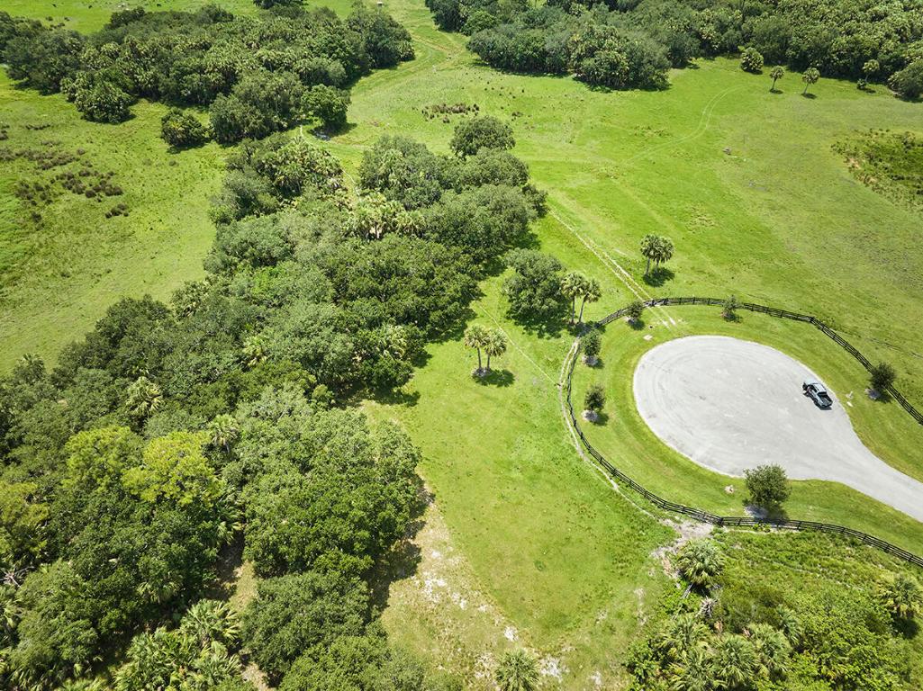 MARTIN COUNTY RANCH COMMUNITY - Land