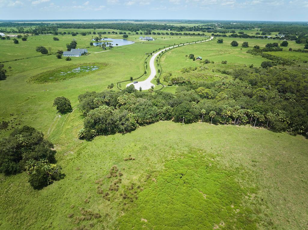 MARTIN COUNTY RANCH COMMUNITY - Land