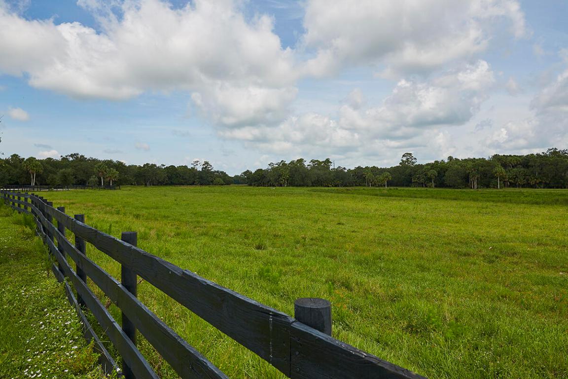 MARTIN COUNTY RANCH COMMUNITY - Land