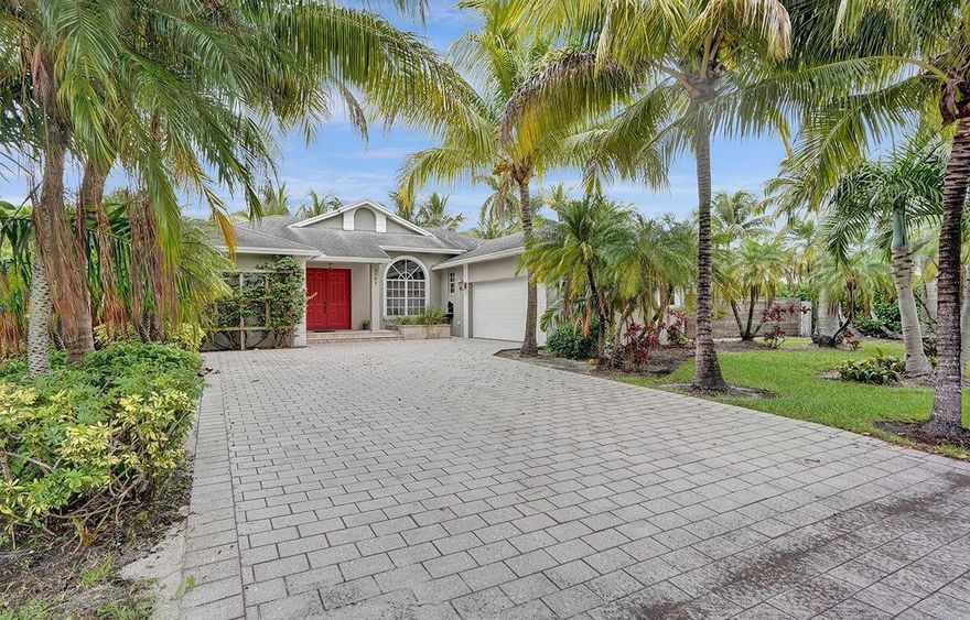 Quiet and private home in one of the true Florida-style areas of Ft Lauderdale. Newer roof, AC, and appliances all help to show the fine condition of this well-kept home. Large master area, 3 additional split bedrooms, and a beautiful backyard pool. Oversized 2+ car garage and driveway, with additional boat/RV storage area that fits nicely on the oversized corner/cul-de-sac lot. Lots of natural light, new LVP, and ceramic floors. Currently rented to yacht crews from the nearby marinas, this is a HIGH EARNING property fit for continued investment, or a family to call their own.