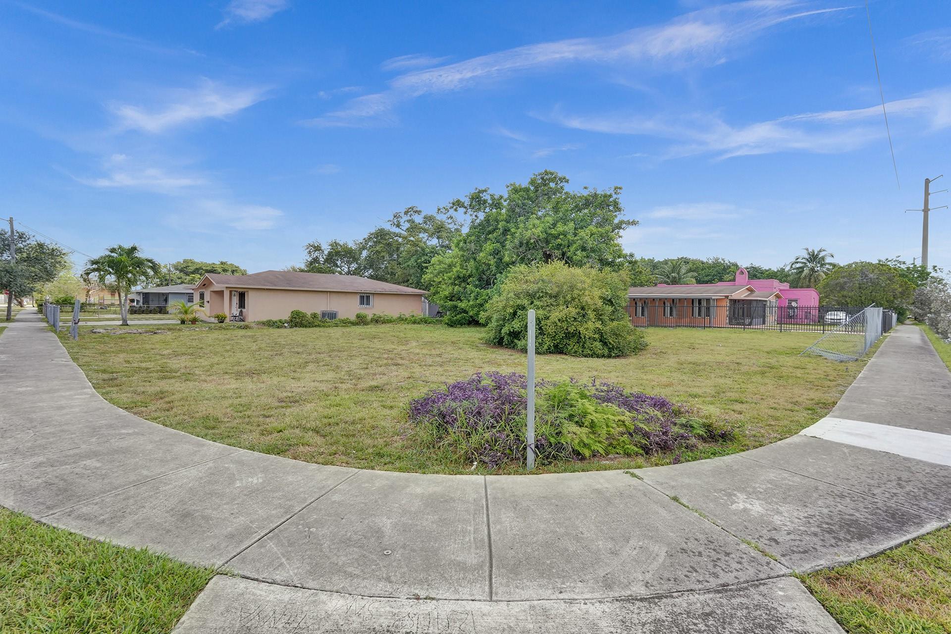 Normandy Park - Land